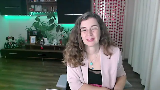 Snapshot of SofiaBoone chatting on 7, 2, 2026 SofiaBoone online show from 7, 2, 2026