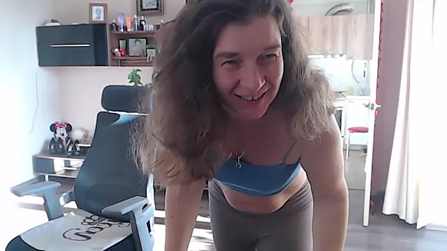 Snapshot of SofiaBoone chatting on 10, 2, 2026 SofiaBoone online show from 10, 2, 2026