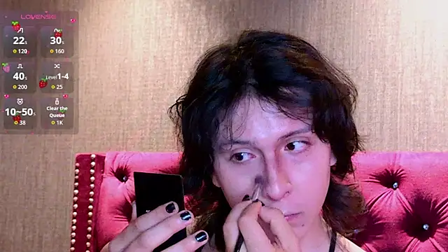 Snapshot of Shelly_bat chatting on 28, 4, 2026 Shelly bat online show from 28, 4, 2026