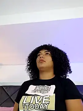 LunaaCurly online show from 18, 3, 2026