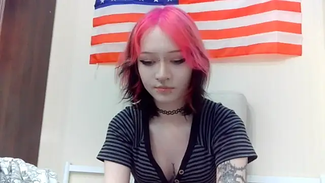 Shine Luna online show from 20, 2, 2026