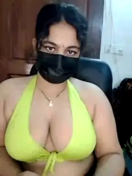 nosrat014 online show from 14, 4, 2026