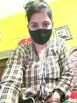 Snapshot of Lali-laila chatting on 17, 12, 2025 Lali-laila online show from 17, 12, 2025