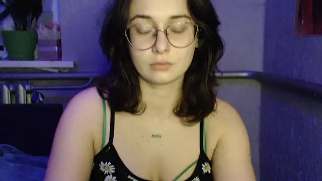 Snapshot of Angelik5371 chatting on 5, 2, 2026 Angelik5371 online show from 5, 2, 2026