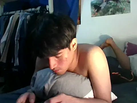 Snapshot of isalexhot chatting on 4, 3, 2026 isalexhot online show from 4, 3, 2026