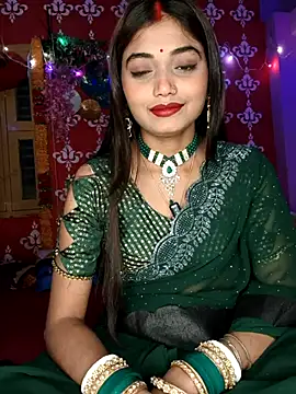 Snapshot of Sweet-priyaa chatting on 22, 4, 2026 Sweet-priyaa online show from 22, 4, 2026