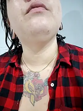 Divine Pouvoir online show from 18, 1, 2026