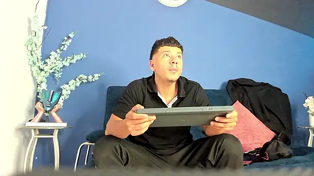 Snapshot of MagnusKnight_ chatting on 16, 2, 2026 MagnusKnight online show from 16, 2, 2026