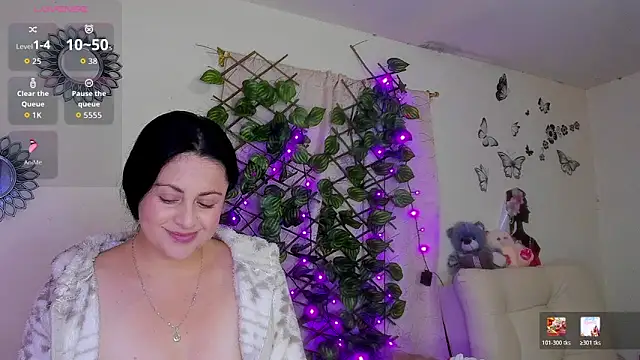Snapshot of Juli_castillo1 chatting on 25, 5, 2026 Juli castillo1 online show from 25, 5, 2026