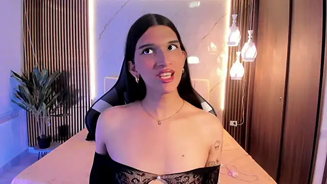 Snapshot of Bianca_baldwin_ chatting on 16, 12, 2025 Bianca baldwin online show from 16, 12, 2025