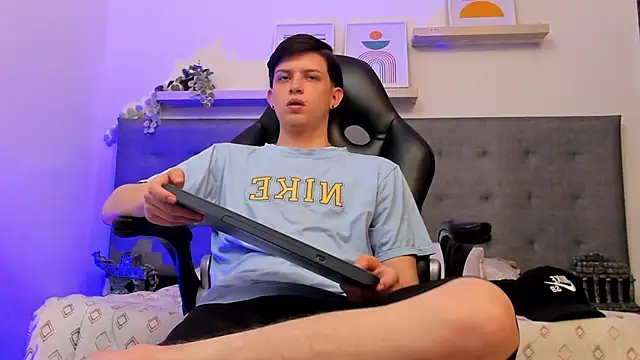 Snapshot of sebastamayo_ chatting on 11, 3, 2026 sebastamayo online show from 11, 3, 2026