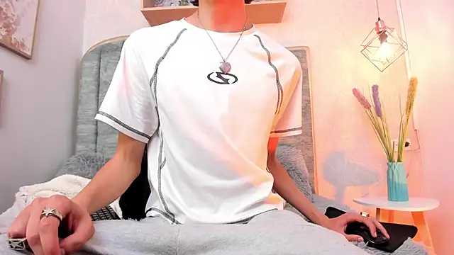 Cody Bloom online show from 15, 4, 2026