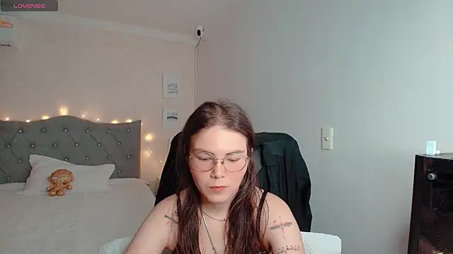 Snapshot of lexalove_doll chatting on 13, 3, 2026 lexalove doll online show from 13, 3, 2026