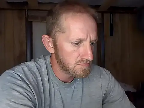 Snapshot of Bharv69 chatting on 18, 12, 2025 Bharv69 online show from 18, 12, 2025