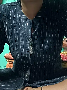 Snapshot of teena-11 chatting on 16, 3, 2026 teena-11 online show from 16, 3, 2026