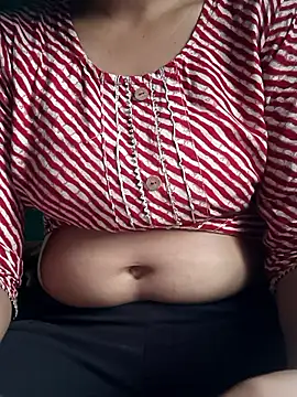 Snapshot of teena-11 chatting on 23, 3, 2026 teena-11 online show from 23, 3, 2026