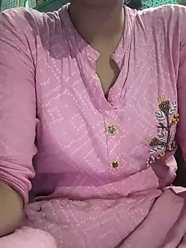 Snapshot of teena-11 chatting on 19, 4, 2026 teena-11 online show from 19, 4, 2026