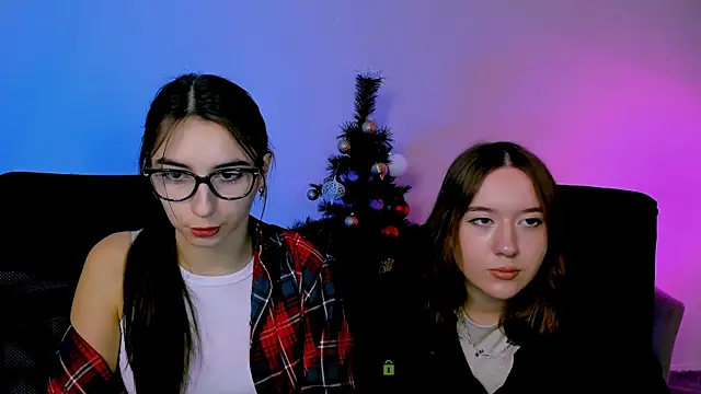 Snapshot of mila_firee chatting on 16, 12, 2025 mila firee online show from 16, 12, 2025