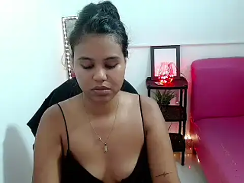 Snapshot of Shawnycarson chatting on 4, 6, 2026 Shawnycarson online show from 4, 6, 2026