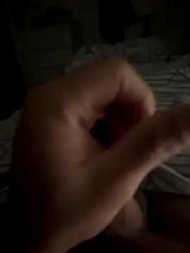 Snapshot of romeoooo01 chatting on 17, 12, 2025 romeoooo01 online show from 17, 12, 2025