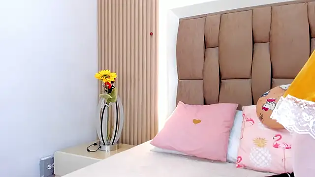 Snapshot of emily_rivas_ chatting on 27, 3, 2026 emily rivas online show from 27, 3, 2026