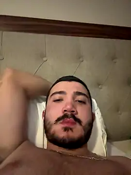 Snapshot of carloos593 chatting on 14, 12, 2025 carloos593 online show from 14, 12, 2025