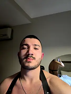 Snapshot of carloos593 chatting on 17, 12, 2025 carloos593 online show from 17, 12, 2025