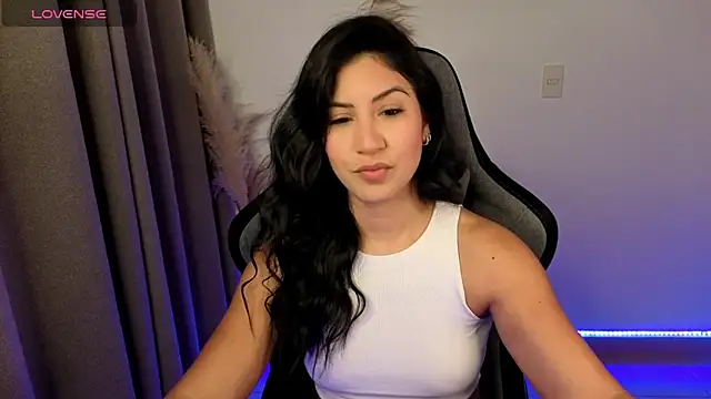 Snapshot of chloebum_ chatting on 19, 5, 2026 chloebum online show from 19, 5, 2026