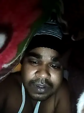 Snapshot of ahannaskar228 chatting on 5, 1, 2026 ahannaskar228 online show from 5, 1, 2026