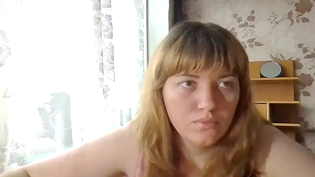 Snapshot of swett_girll chatting on 18, 12, 2025 swett girll online show from 18, 12, 2025