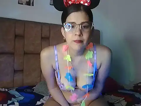 Snapshot of vanessa_hot69_ chatting on 30, 7, 2026 vanessa hot69 online show from 30, 7, 2026