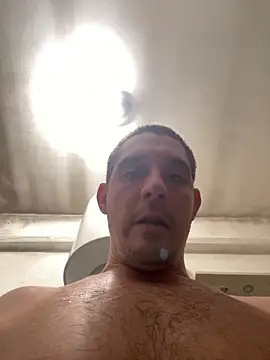 Snapshot of marcoboss chatting on 19, 12, 2025 marcoboss online show from 19, 12, 2025