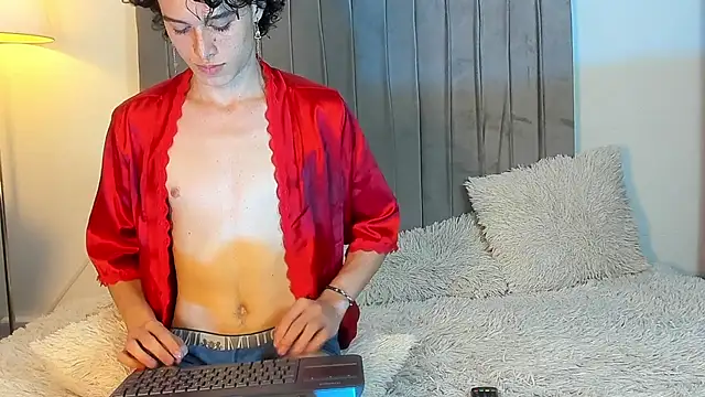 Snapshot of Im_Perseo chatting on 16, 12, 2025 Im Perseo online show from 16, 12, 2025