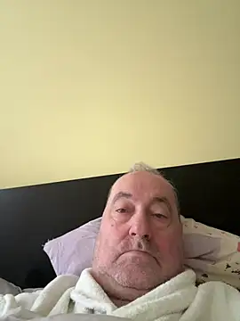 csikar online show from 1, 4, 2026