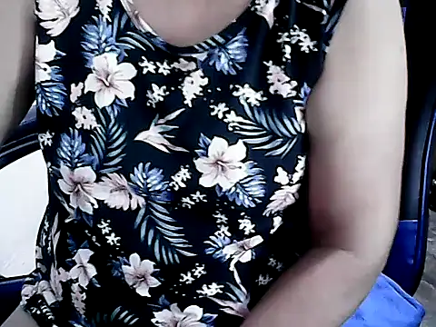 Snapshot of ChaChaMoreno_Palangga chatting on 14, 12, 2025 ChaChaMoreno Palangga online show from 14, 12, 2025