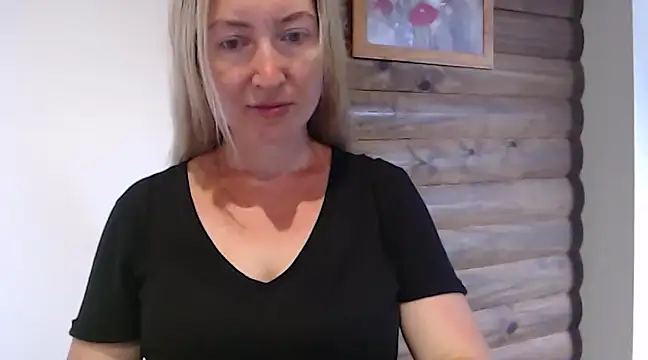 Snapshot of ValeryKiwi chatting on 14, 1, 2025 ValeryKiwi online show from 14, 1, 2025