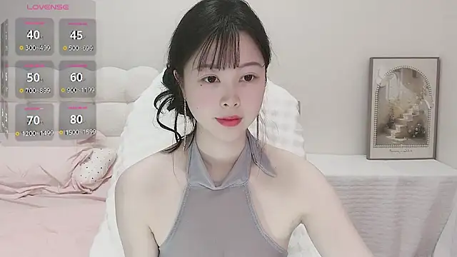 Snapshot of Anna-2005 chatting on 24, 3, 2026 Anna-2005 online show from 24, 3, 2026