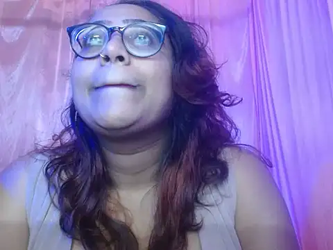 Snapshot of MISTI_KOLK chatting on 17, 12, 2025 MISTI KOLK online show from 17, 12, 2025