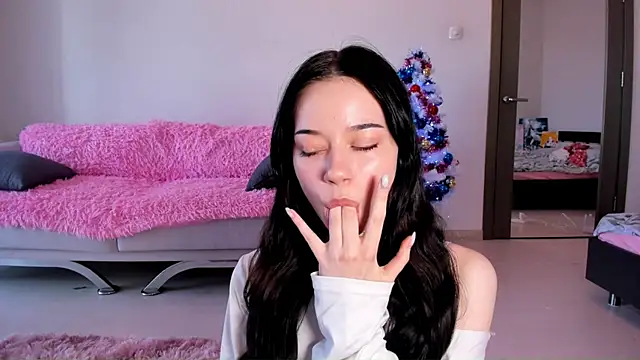 Snapshot of Crystal_zen chatting on 21, 12, 2025 Crystal zen online show from 21, 12, 2025