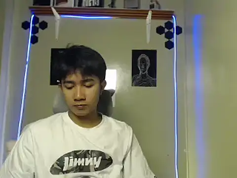 Ur hottestjonny online show from 17, 7, 2026