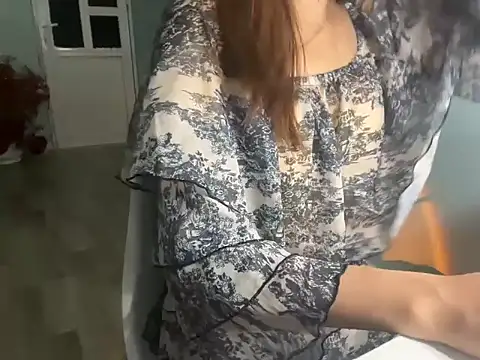Chichi 86 online show from 15, 5, 2026