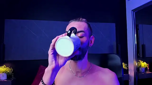 Snapshot of arcangel_harris chatting on 7, 2, 2026 arcangel harris online show from 7, 2, 2026