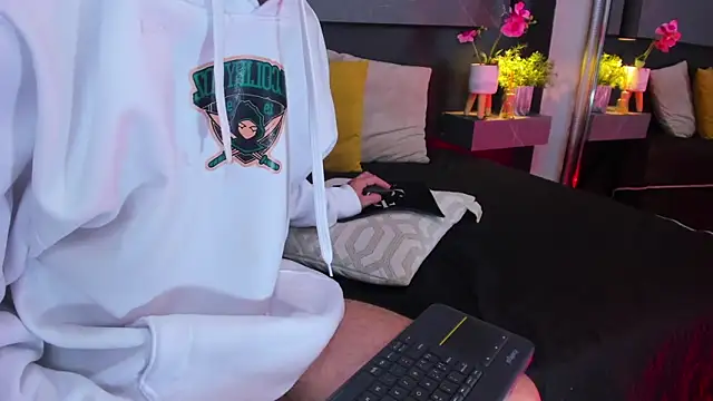 Snapshot of arcangel_harris chatting on 21, 2, 2026 arcangel harris online show from 21, 2, 2026