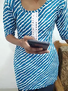 Riya baby3 online show from 14, 12, 2025