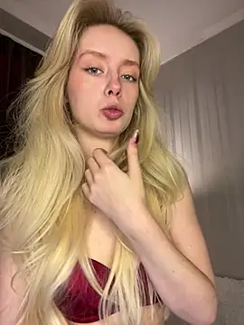 Snapshot of SunnyShiney chatting on 18, 1, 2026 SunnyShiney online show from 18, 1, 2026