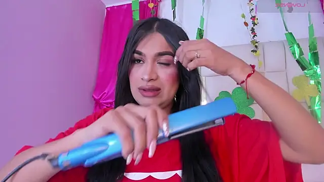 Silvanna-Casstro online show from 11, 3, 2026