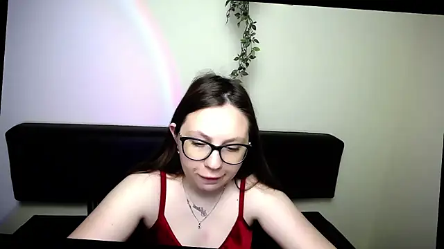 Snapshot of LiliaErmi chatting on 18, 4, 2026 LiliaErmi online show from 18, 4, 2026