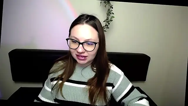 Snapshot of LiliaErmi chatting on 22, 4, 2026 LiliaErmi online show from 22, 4, 2026