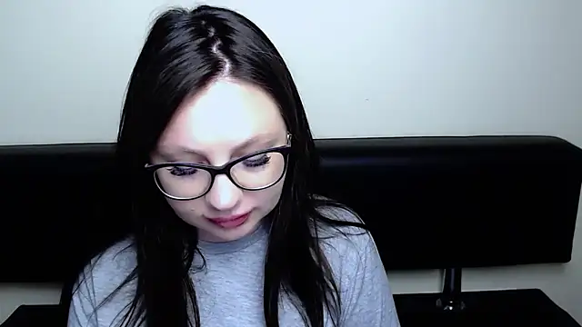 Snapshot of LiliaErmi chatting on 14, 5, 2026 LiliaErmi online show from 14, 5, 2026