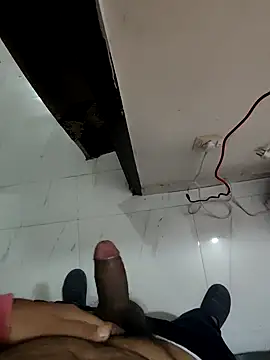 Snapshot of Rahul_Singh1987 chatting on 15, 12, 2025 Rahul Singh1987 online show from 15, 12, 2025